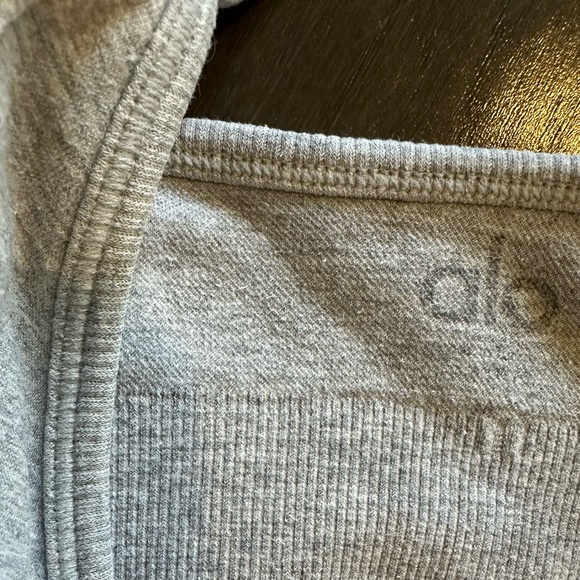Alo Yoga Delight Grey Triangle Sports Bra Size M - Picture 4 of 4